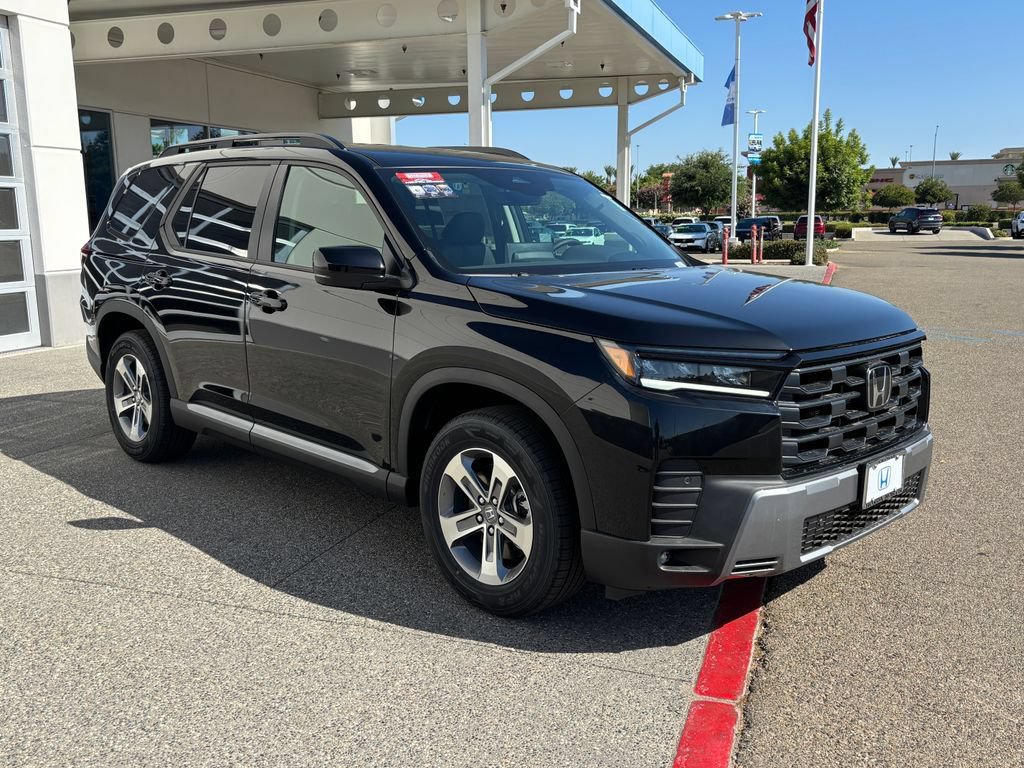 New 2026 Honda Pilot EX-L image 3