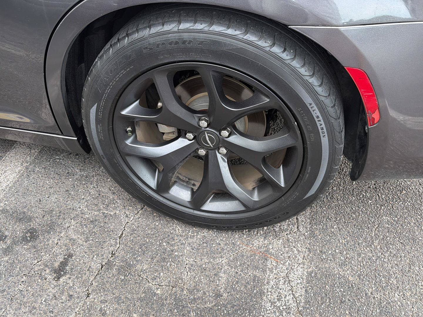 Used 2022 Chrysler 300 S RWD image 10