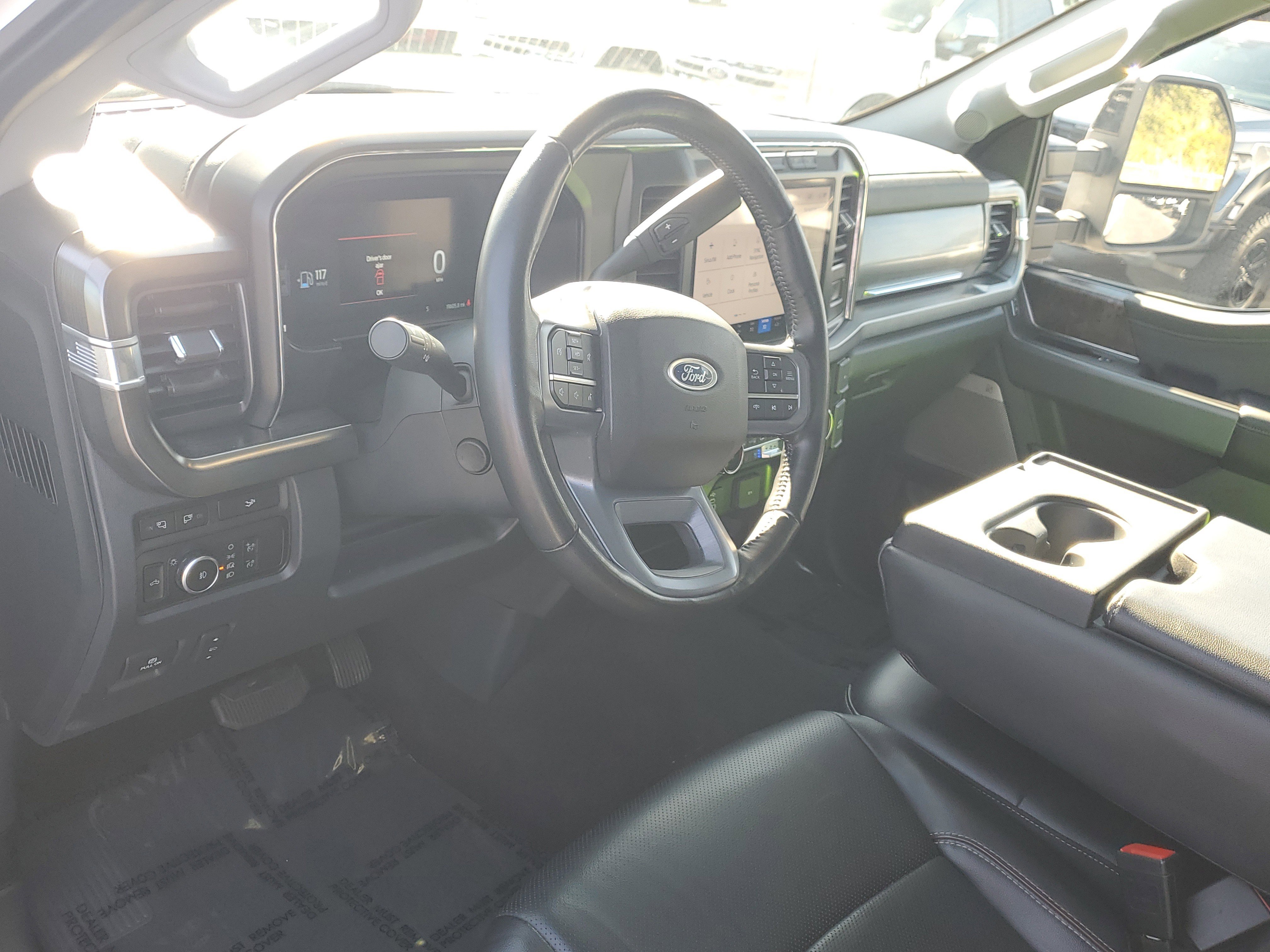 Used 2024 Ford F250 Lariat w/ Sport Appearance Package image 18