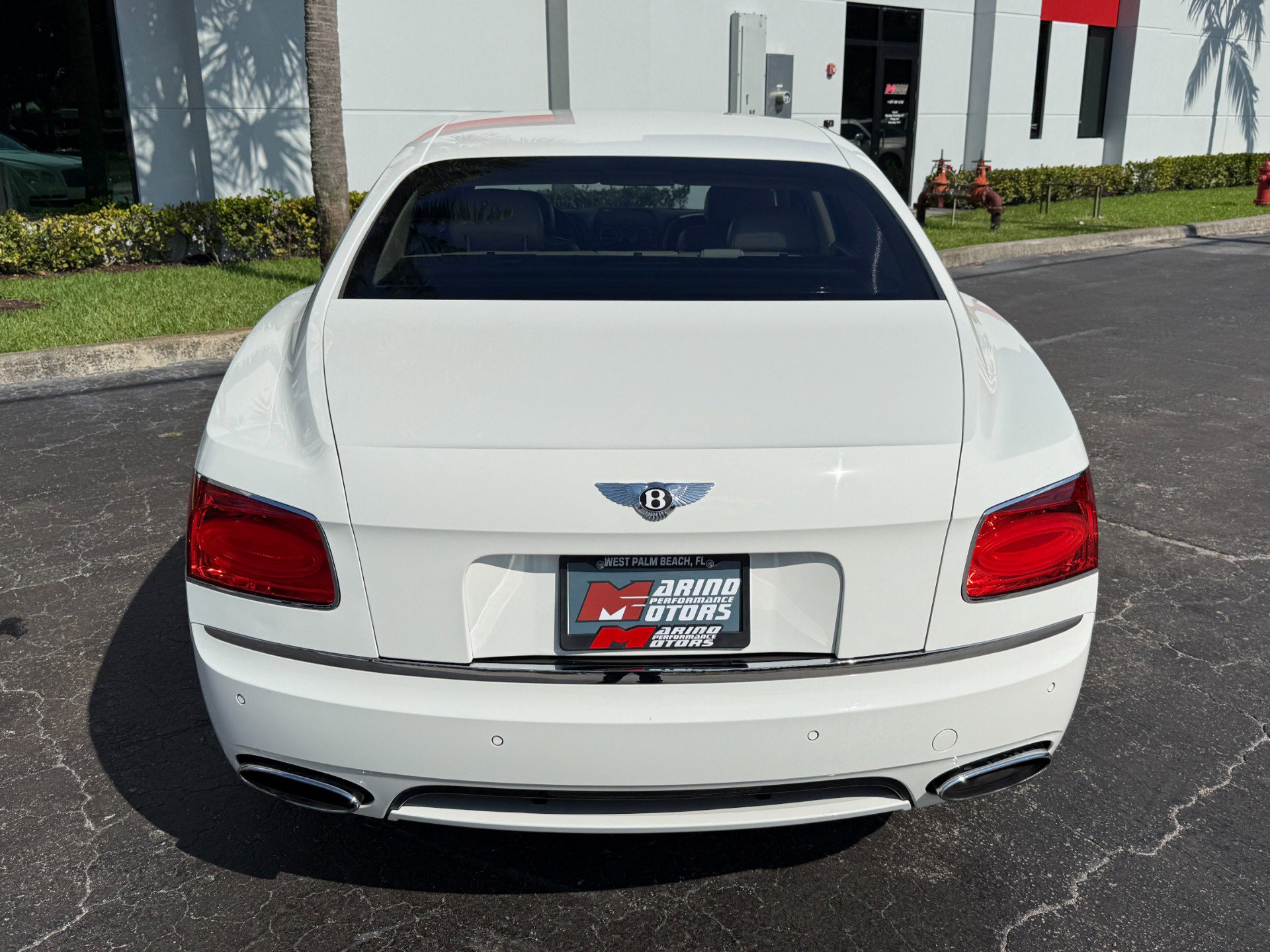 Used 2014 Bentley Flying Spur W12 AWD/4WD image 16