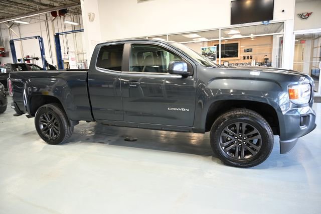 Used 2019 GMC Canyon SLE w/ Elevation Edition image 4