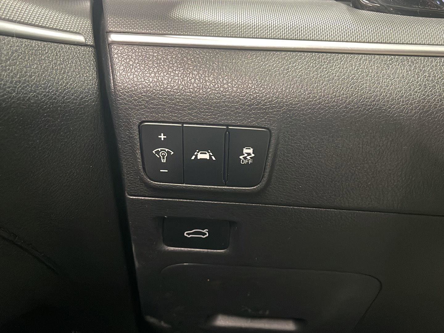 Used 2022 Kia K5 GT-Line image 14