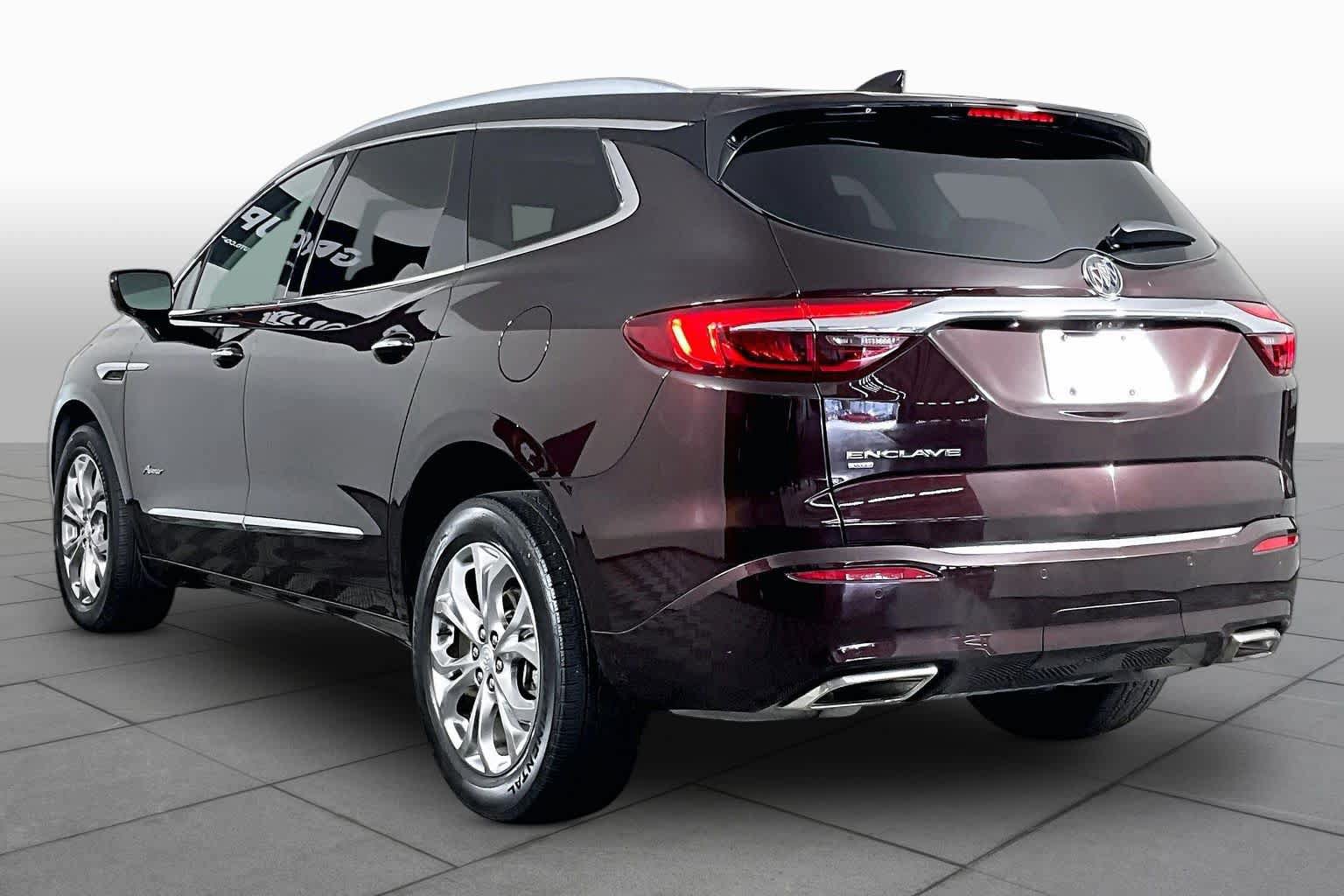 Used 2020 Buick Enclave Avenir w/ Avenir Technology Package AWD/4WD image 12