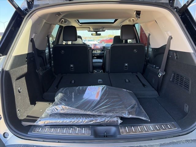 New 2026 Nissan Pathfinder SL image 21