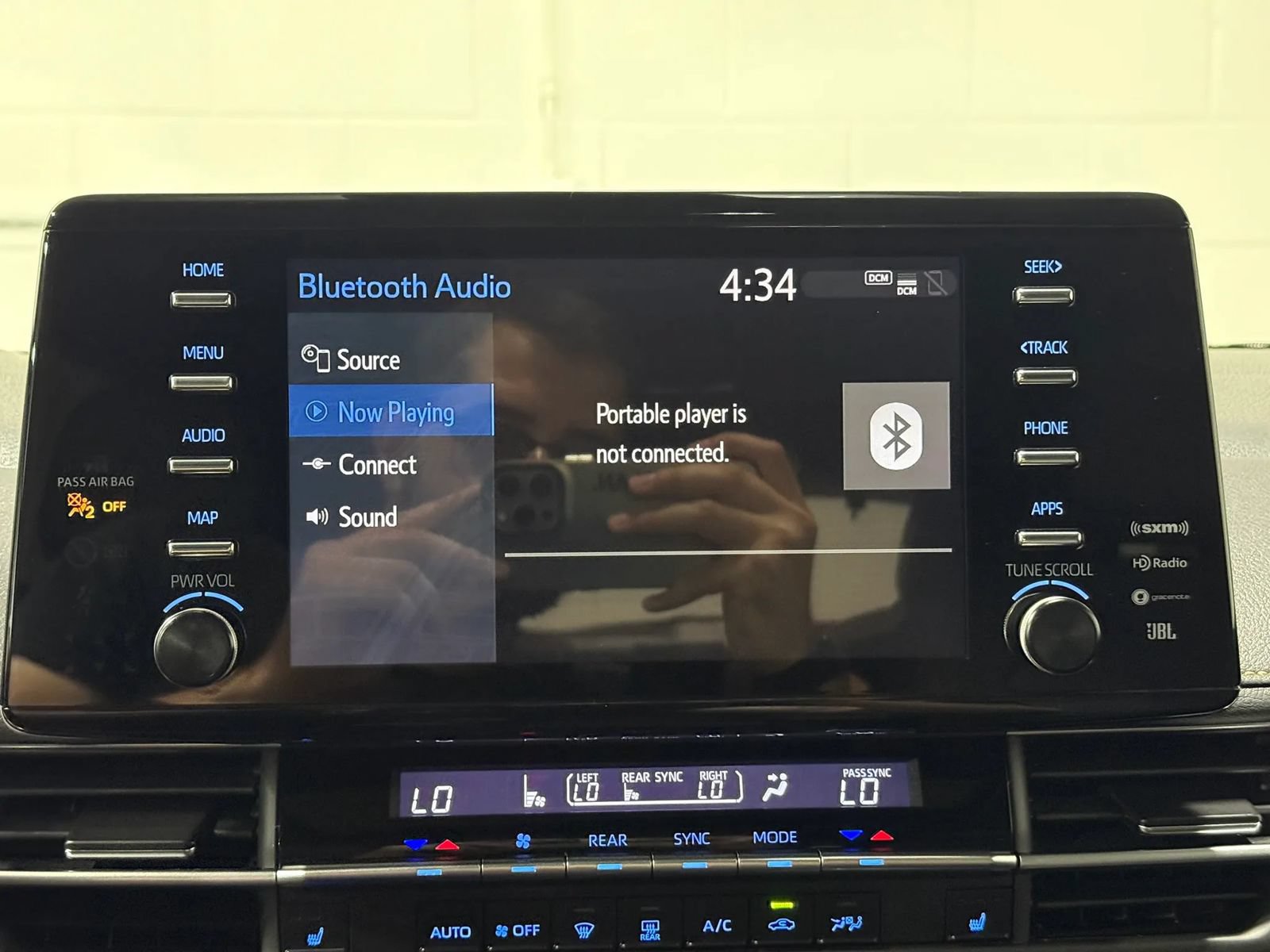 Used 2022 Toyota Sienna XLE Woodland Edition w/ Protection Package (TMS) AWD/4WD image 36
