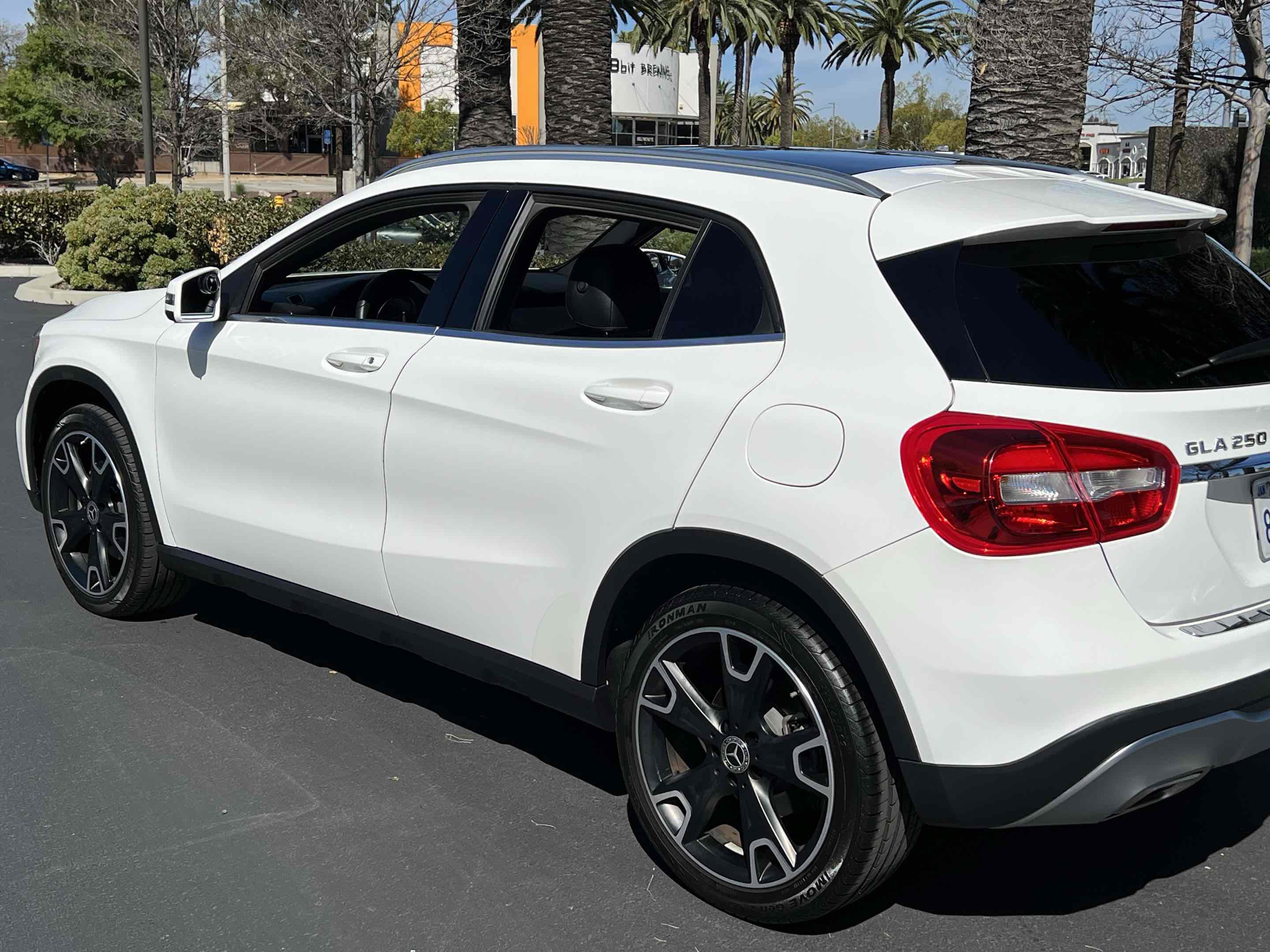 Used 2020 Mercedes-Benz GLA 250 image 50