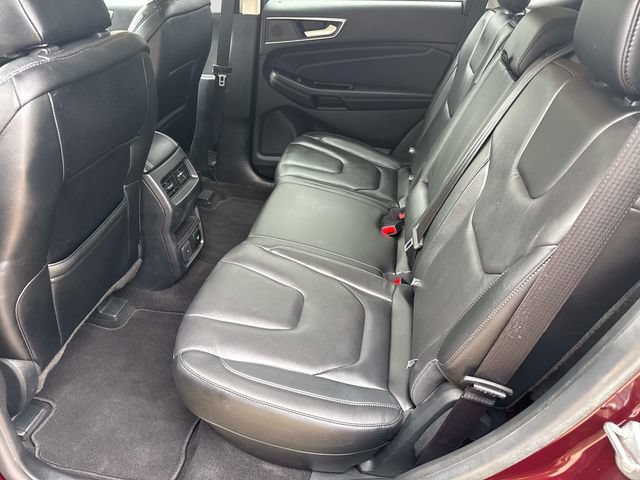 Used 2020 Ford Edge Titanium FWD image 15