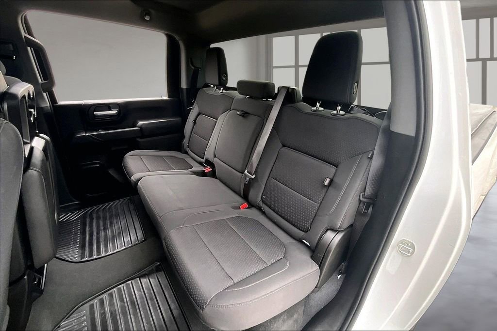 Used 2023 Chevrolet Silverado 2500 Custom w/ Custom Value Package AWD/4WD image 22