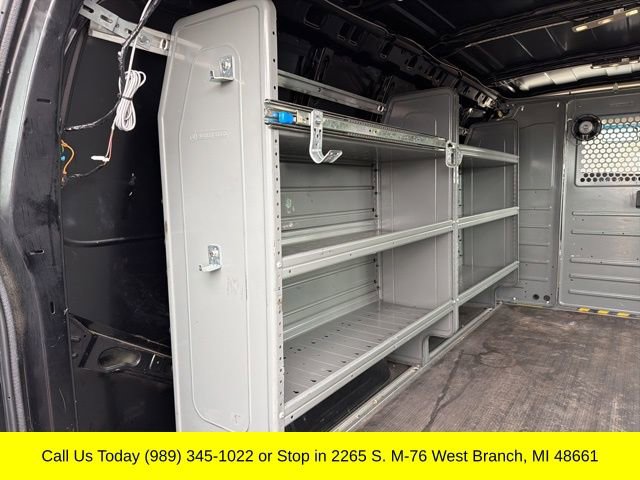 Used 2022 GMC Savana 2500 w/ Communications Package RWD image 30