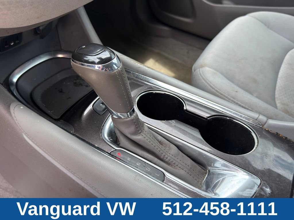 Used 2016 Chevrolet Malibu LT w/ Driver Confidence Package FWD image 16