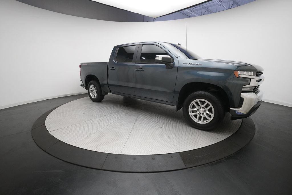 Used 2022 Chevrolet Silverado 1500 LT AWD/4WD image 34