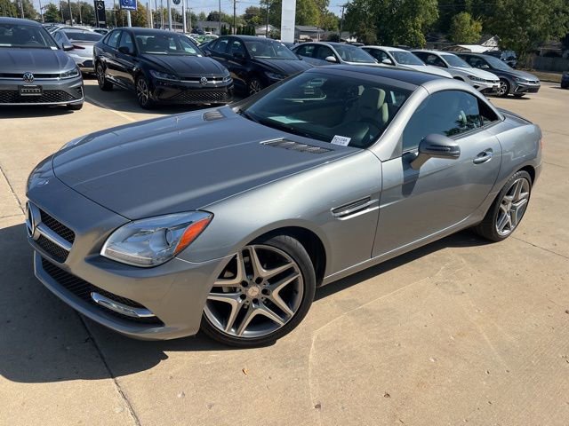 Used 2015 Mercedes-Benz SLK 250 image 3