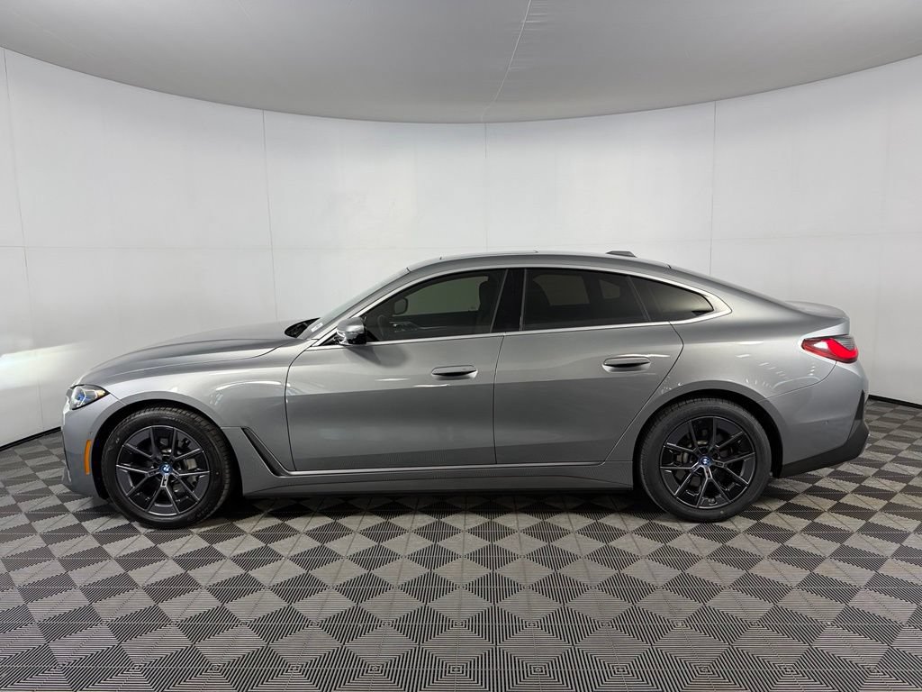 Used 2023 BMW i4 eDrive40 w/ Premium Package RWD image 10