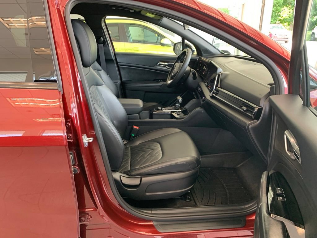 Used 2023 Kia Sportage X-Line AWD/4WD image 19