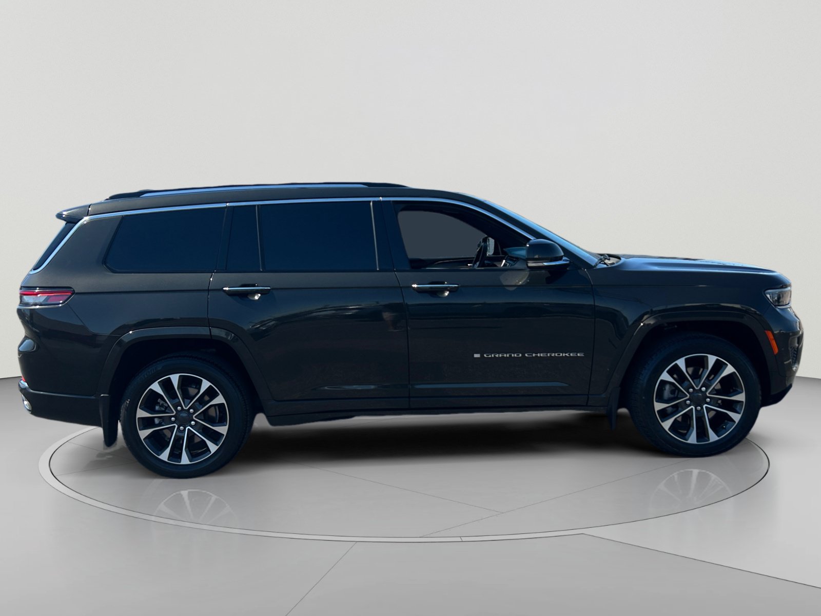 Used 2022 Jeep Grand Cherokee L Overland AWD/4WD image 6