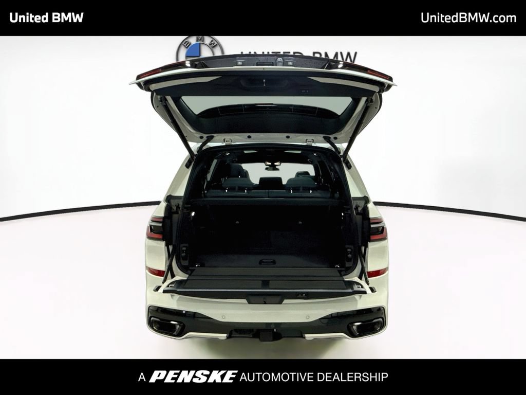 New 2027 BMW X7 xDrive40i w/ M Sport Package AWD/4WD image 22