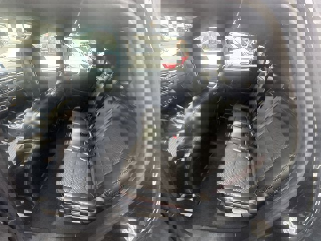 Used 2023 Ford Escape ST-Line image 9