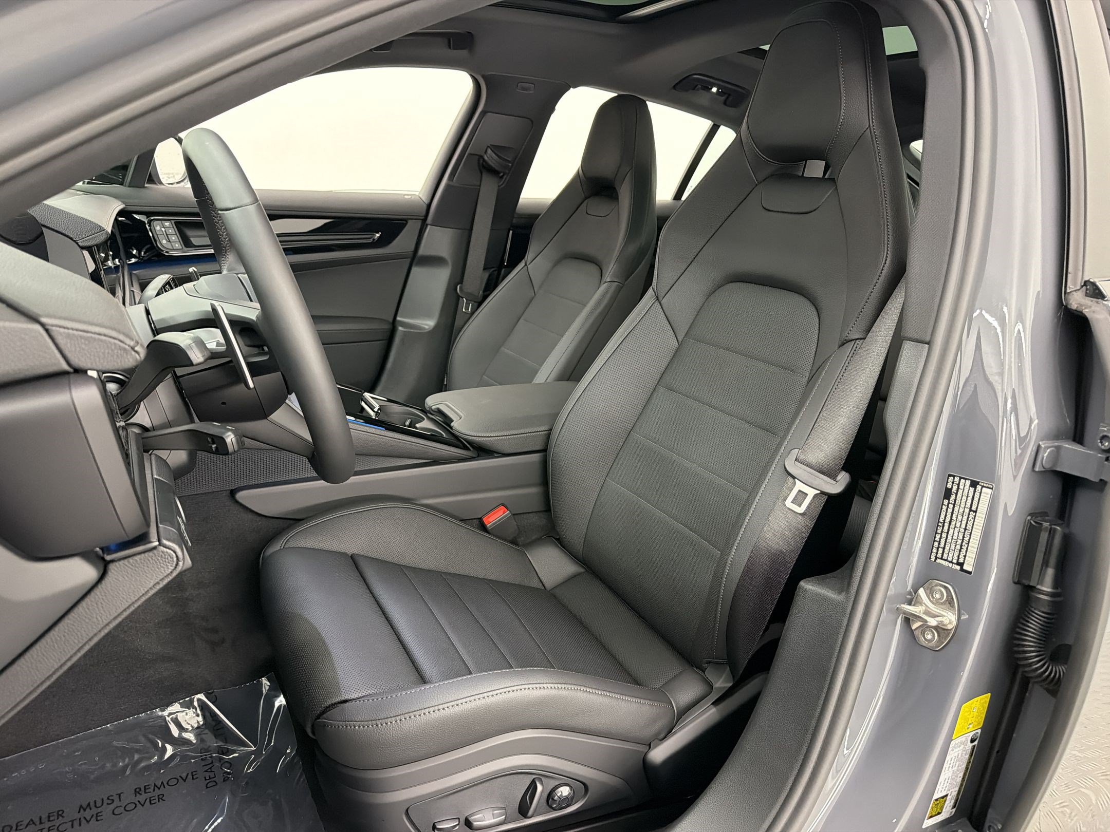 New 2026 Porsche Panamera 4 AWD/4WD image 5
