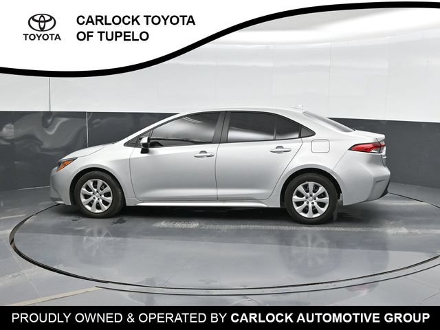 Used 2026 Toyota Corolla LE FWD image 10