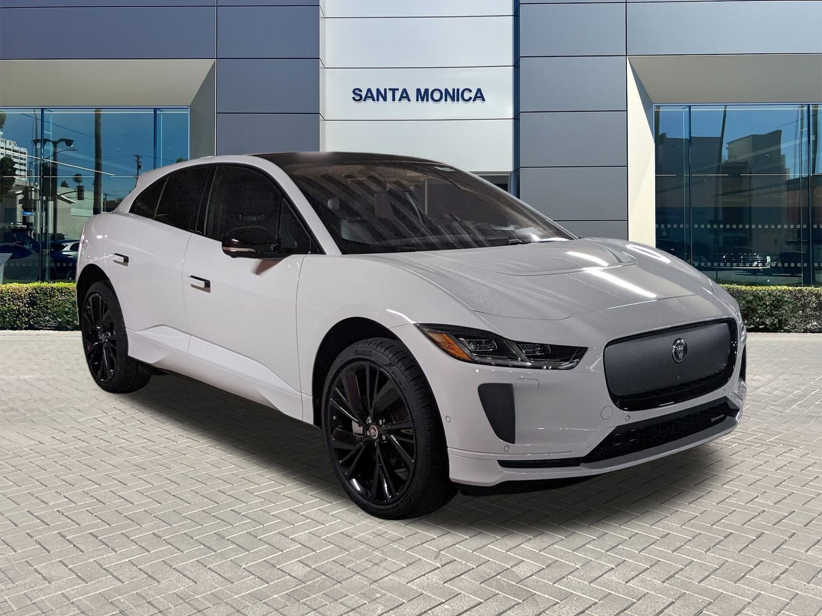 New 2024 Jaguar I-PACE R-Dynamic HSE image 7