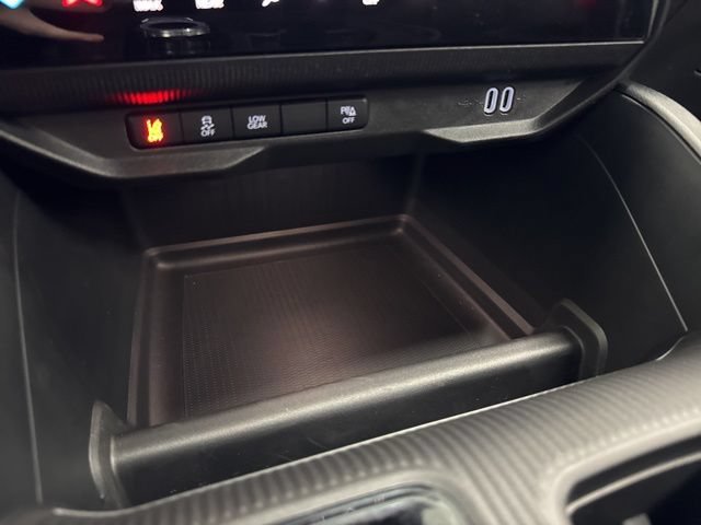 New 2026 Jeep Cherokee Limited AWD/4WD image 41