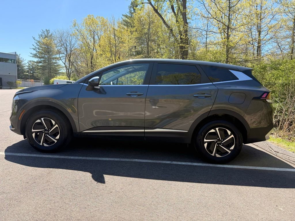 Used 2025 Kia Sportage LX AWD/4WD image 20