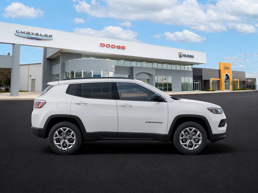 New 2026 Jeep Compass Latitude AWD/4WD image 21