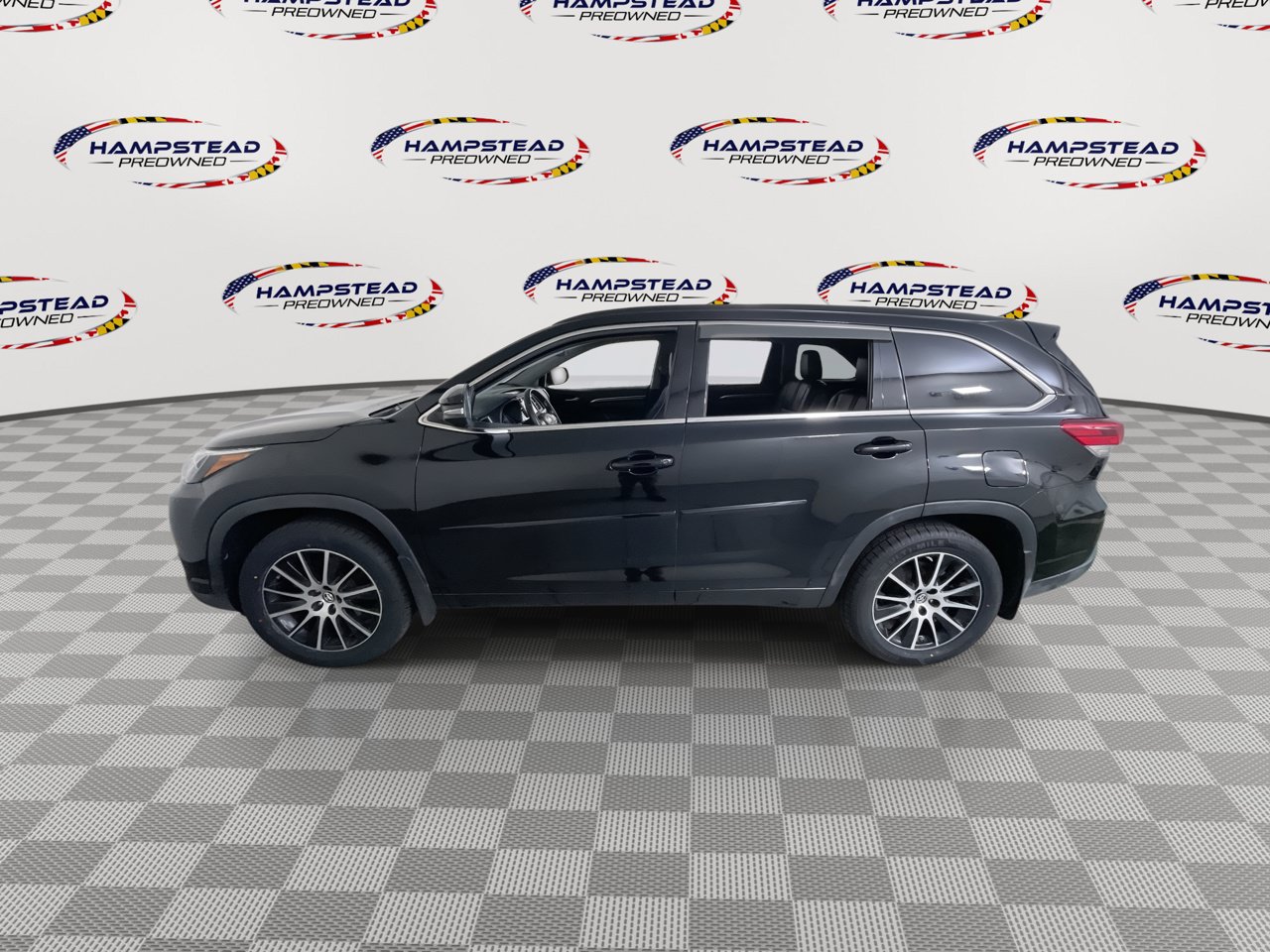 Used 2018 Toyota Highlander SE w/ Protection Package #3 AWD/4WD image 5