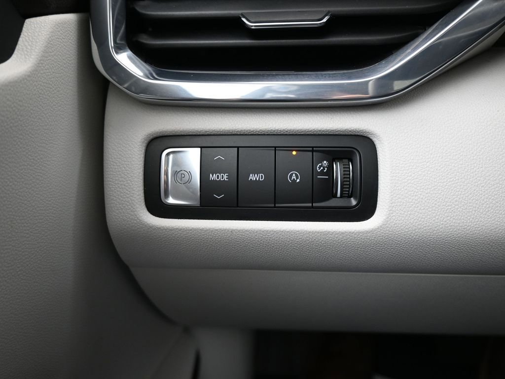 Certified 2024 GMC Acadia Denali image 21