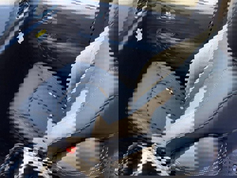 New 2026 Chrysler Voyager LX image 11