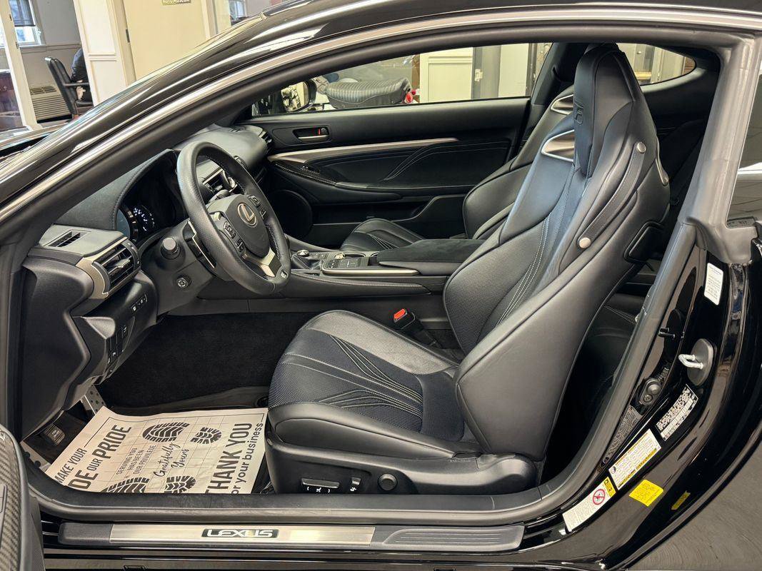 Used 2015 Lexus RC F w/ Premium Package RWD image 15