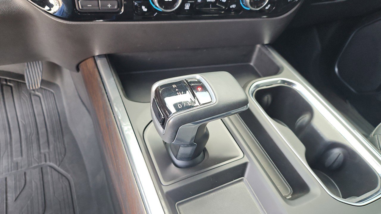 Used 2024 GMC Sierra 1500 SLT w/ SLT Premium Plus Package AWD/4WD image 23