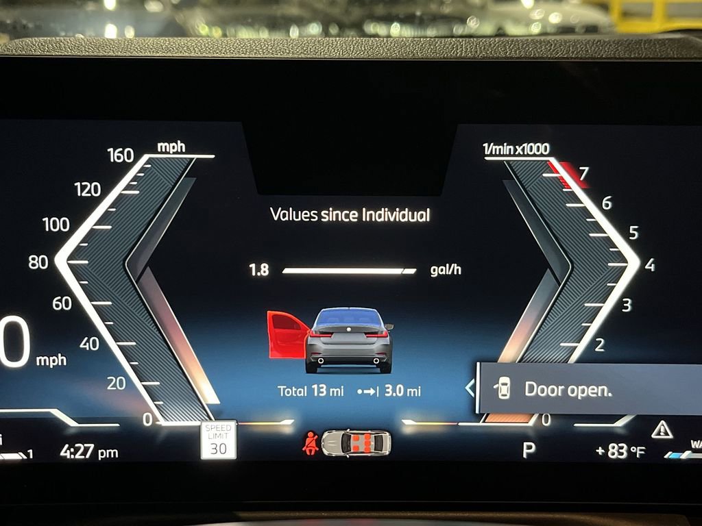 New 2025 BMW 330i xDrive Sedan w/ Convenience Package image 15