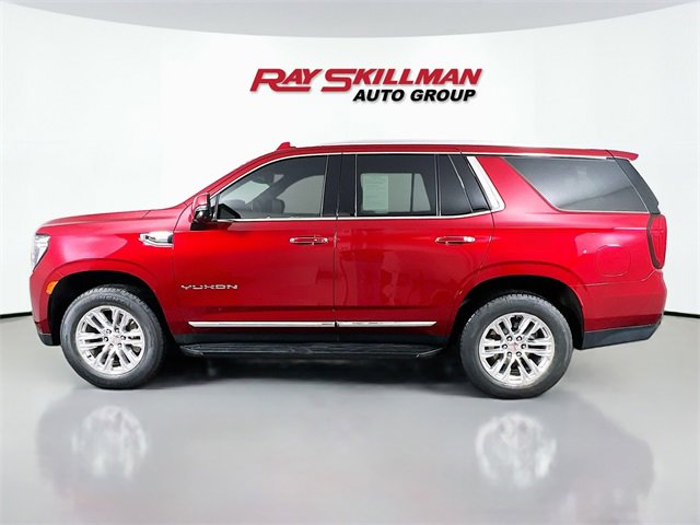 Used 2023 GMC Yukon SLT w/ SLT Luxury Package image 4