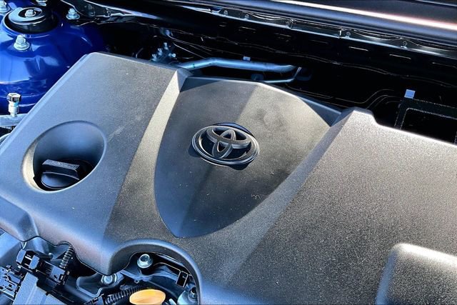 Used 2024 Toyota Camry XLE w/ Navigation Package image 31