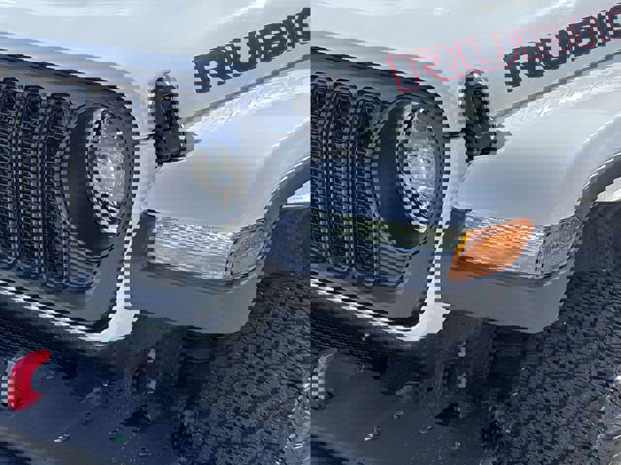 Used 2025 Jeep Wrangler Unlimited Rubicon image 6