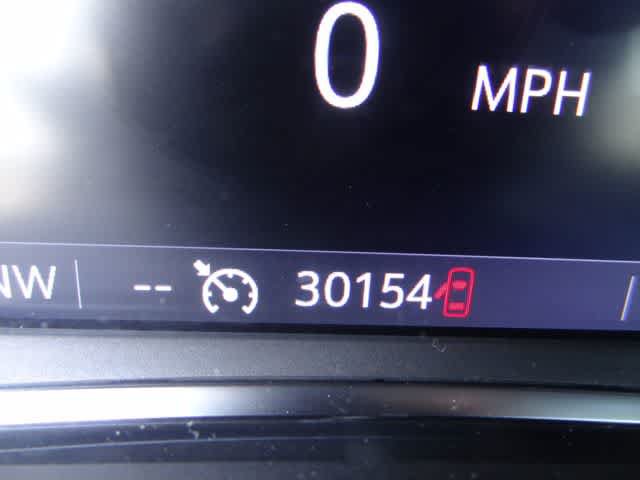 Used 2024 GMC Terrain SLT AWD/4WD image 24