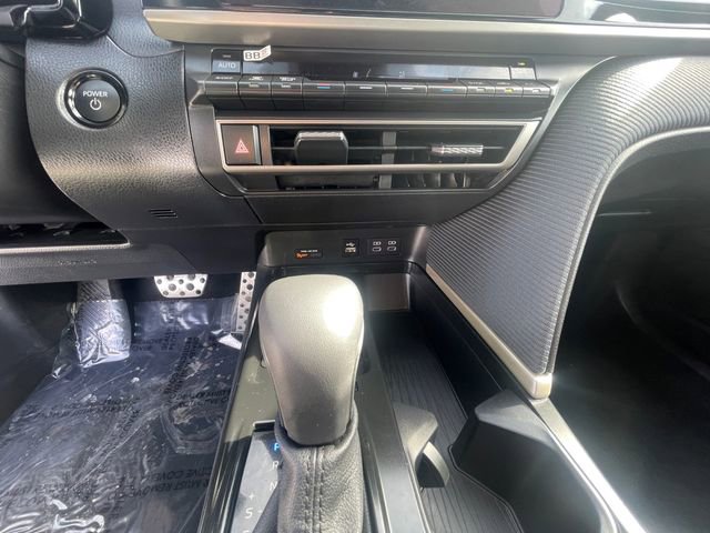 Used 2026 Toyota Camry SE image 15