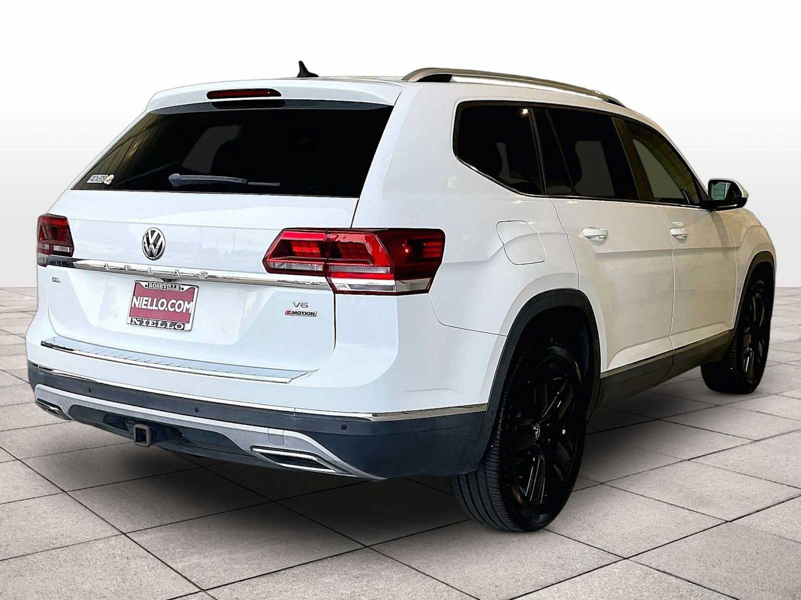 Used 2019 Volkswagen Atlas SEL AWD/4WD image 14