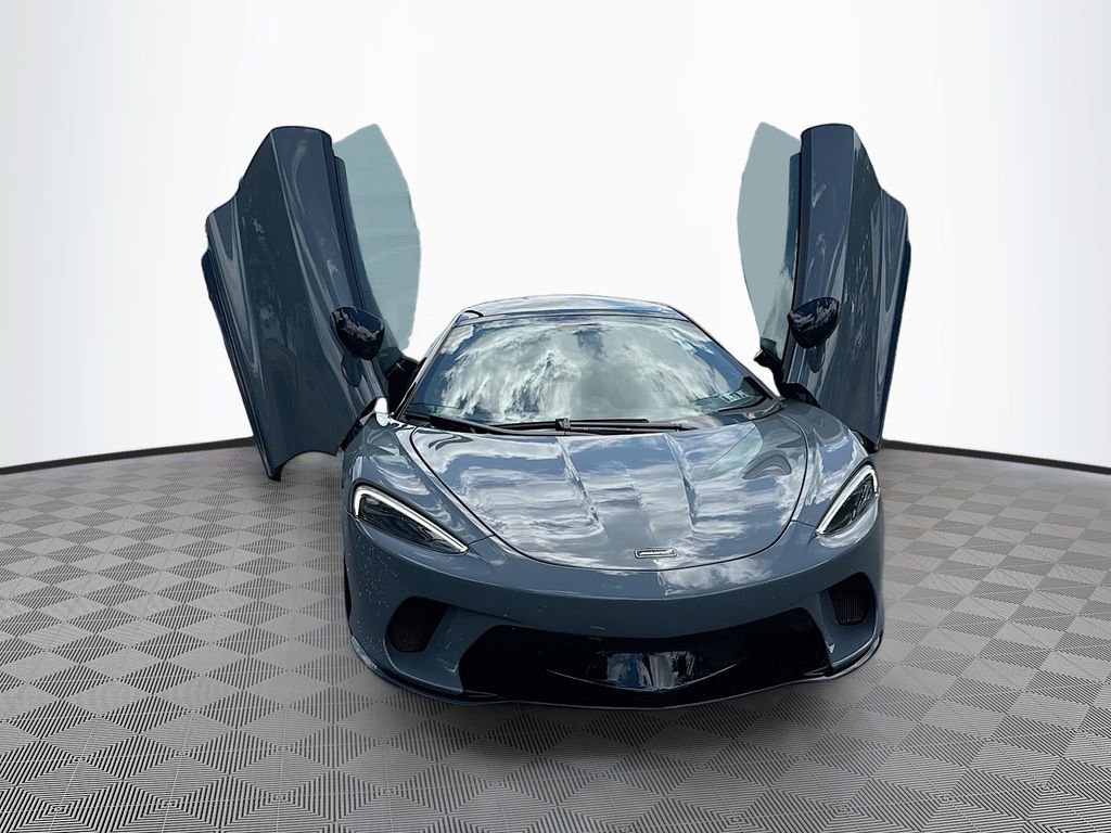 Used 2020 McLaren GT RWD image 33