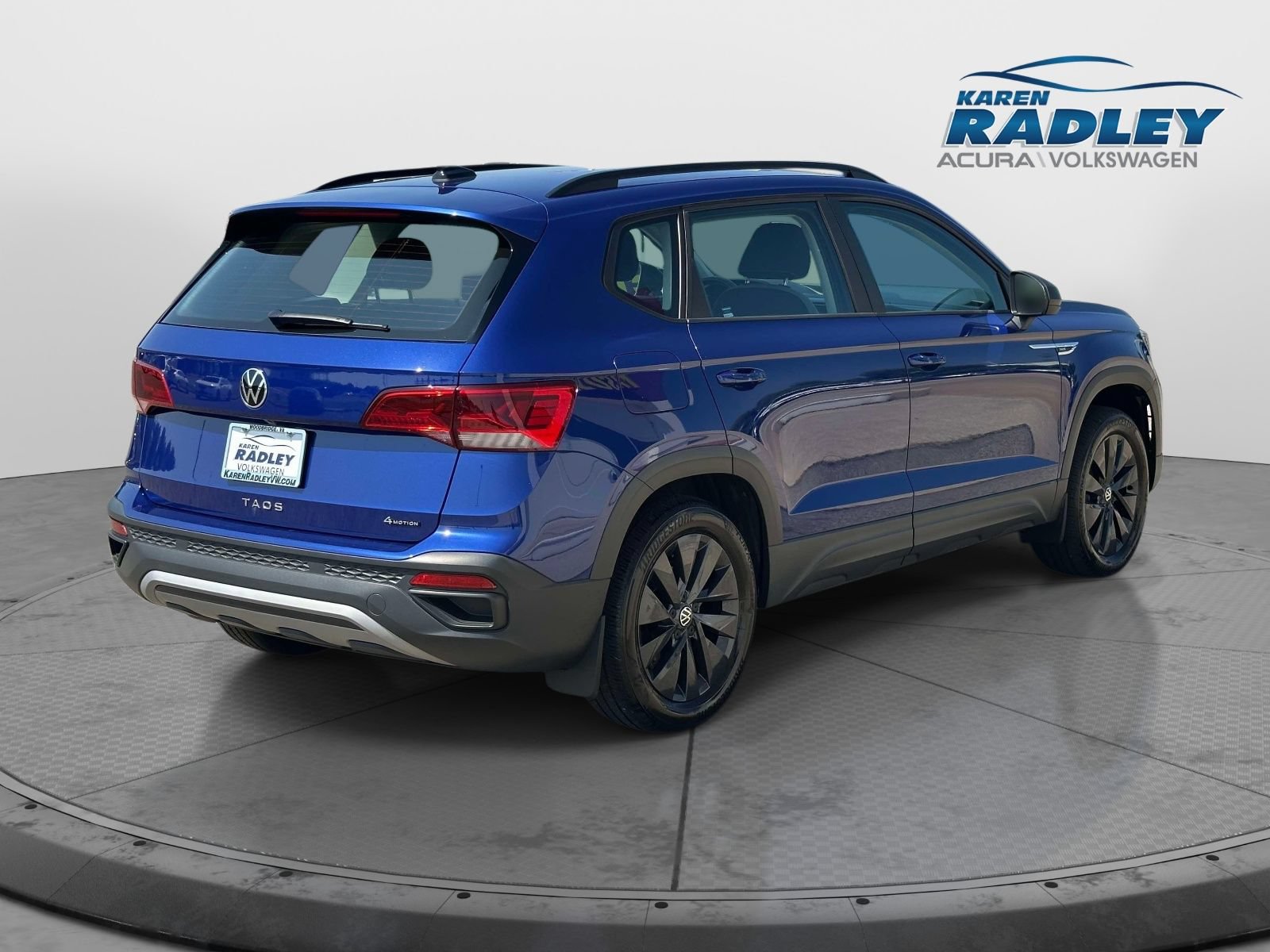 Certified 2022 Volkswagen Taos S AWD/4WD image 2