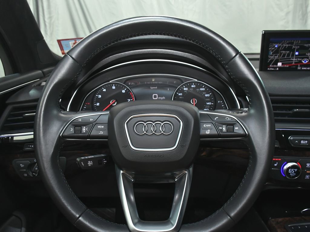 Used 2018 Audi Q7 3.0T Premium Plus AWD/4WD image 29