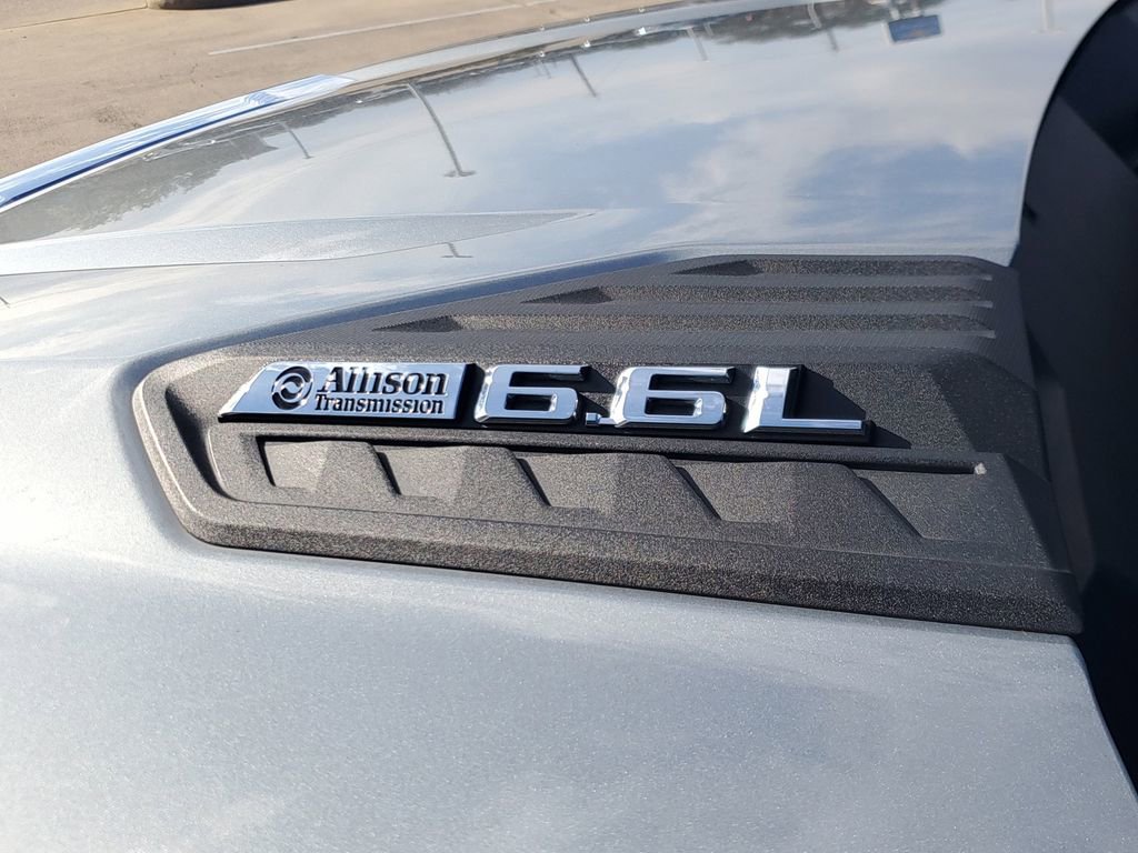 Used 2025 Chevrolet Silverado 2500 LT w/ Safety Package image 11