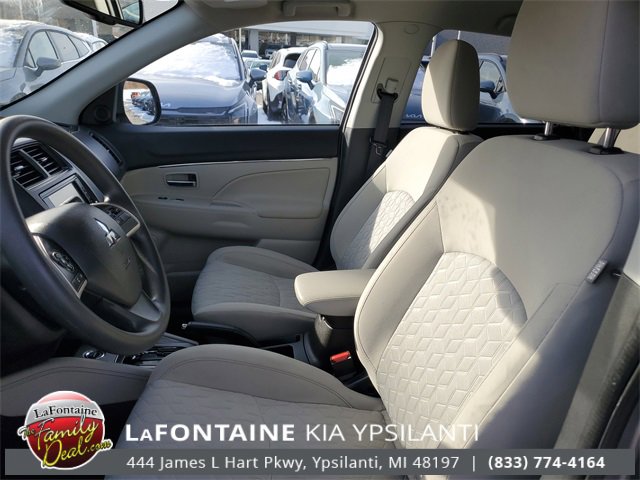 Used 2021 Mitsubishi Outlander Sport SE image 9