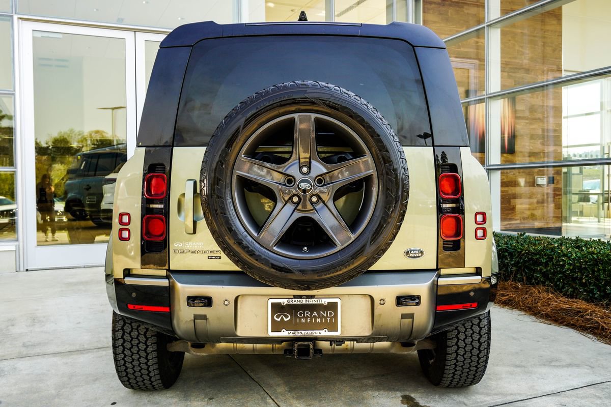 Used 2021 Land Rover Defender 110 X-Dynamic HSE image 11