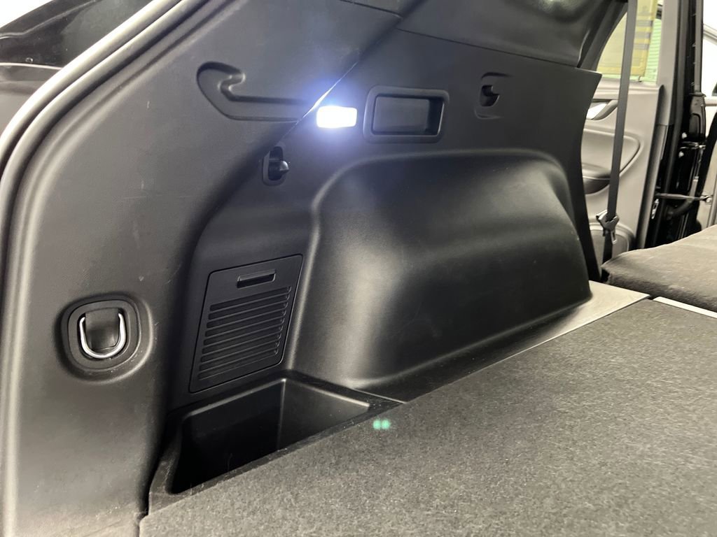 Used 2025 Chevrolet Blazer LT image 29