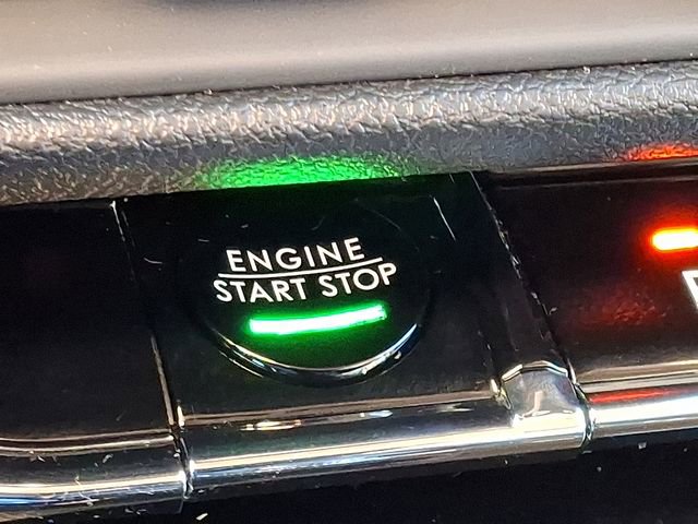 Used 2025 Lincoln Corsair FWD image 23