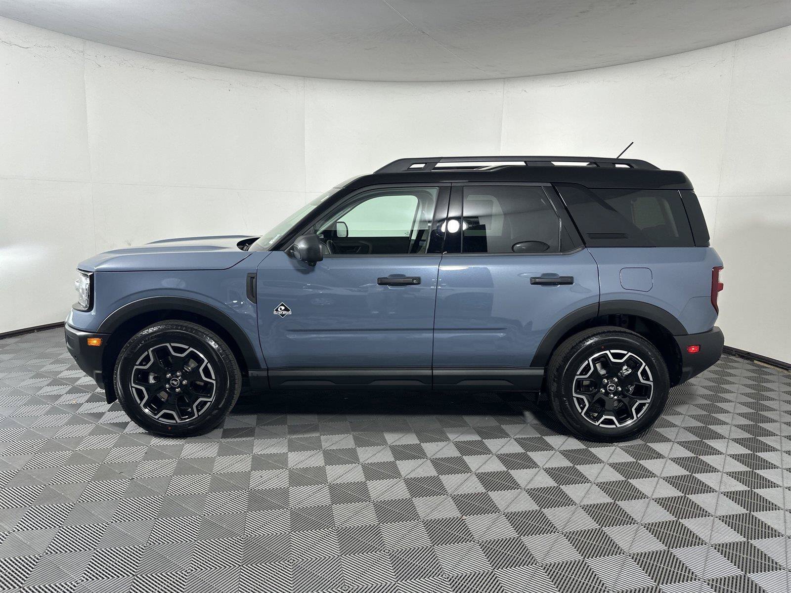 New 2026 Ford Bronco Sport Outer Banks w/ Outer Banks Tech Package+ AWD/4WD image 4