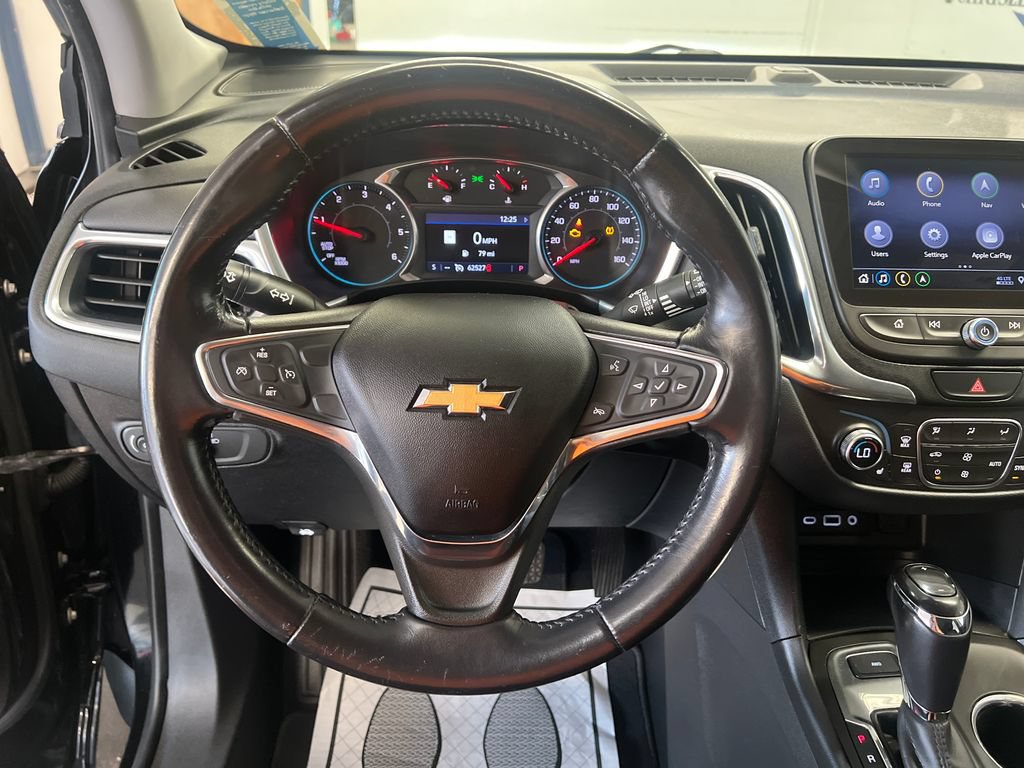 Used 2019 Chevrolet Equinox LT w/ Sun & Navigation Package AWD/4WD image 21
