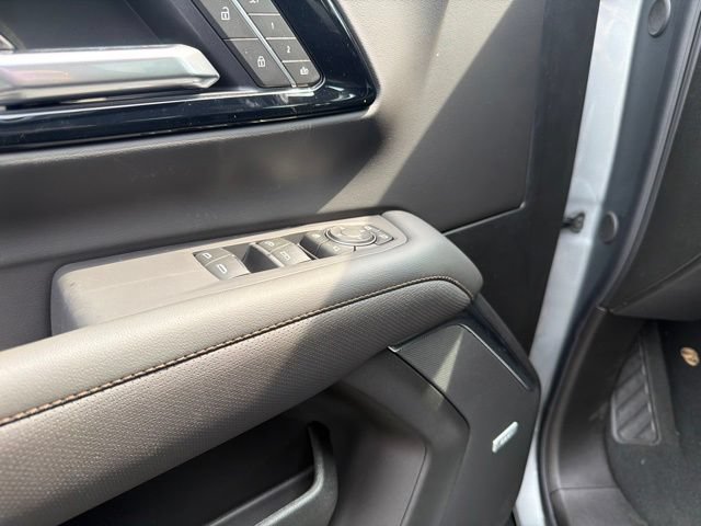 New 2026 Chevrolet Tahoe High Country AWD/4WD image 11